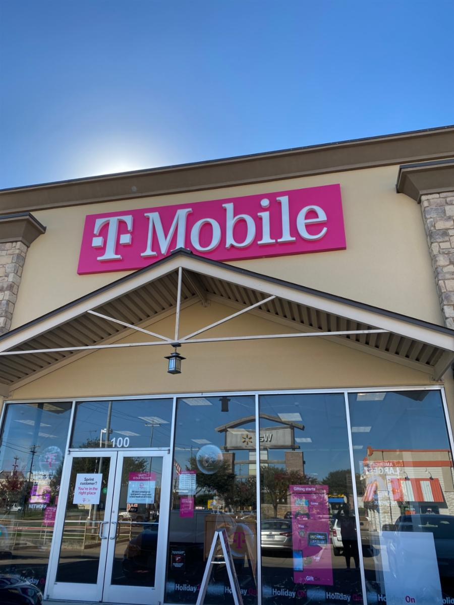 T-Mobile | 640 Old San Antonio Rd Ste 100, Buda, TX 78610, USA | Phone: (512) 271-5512
