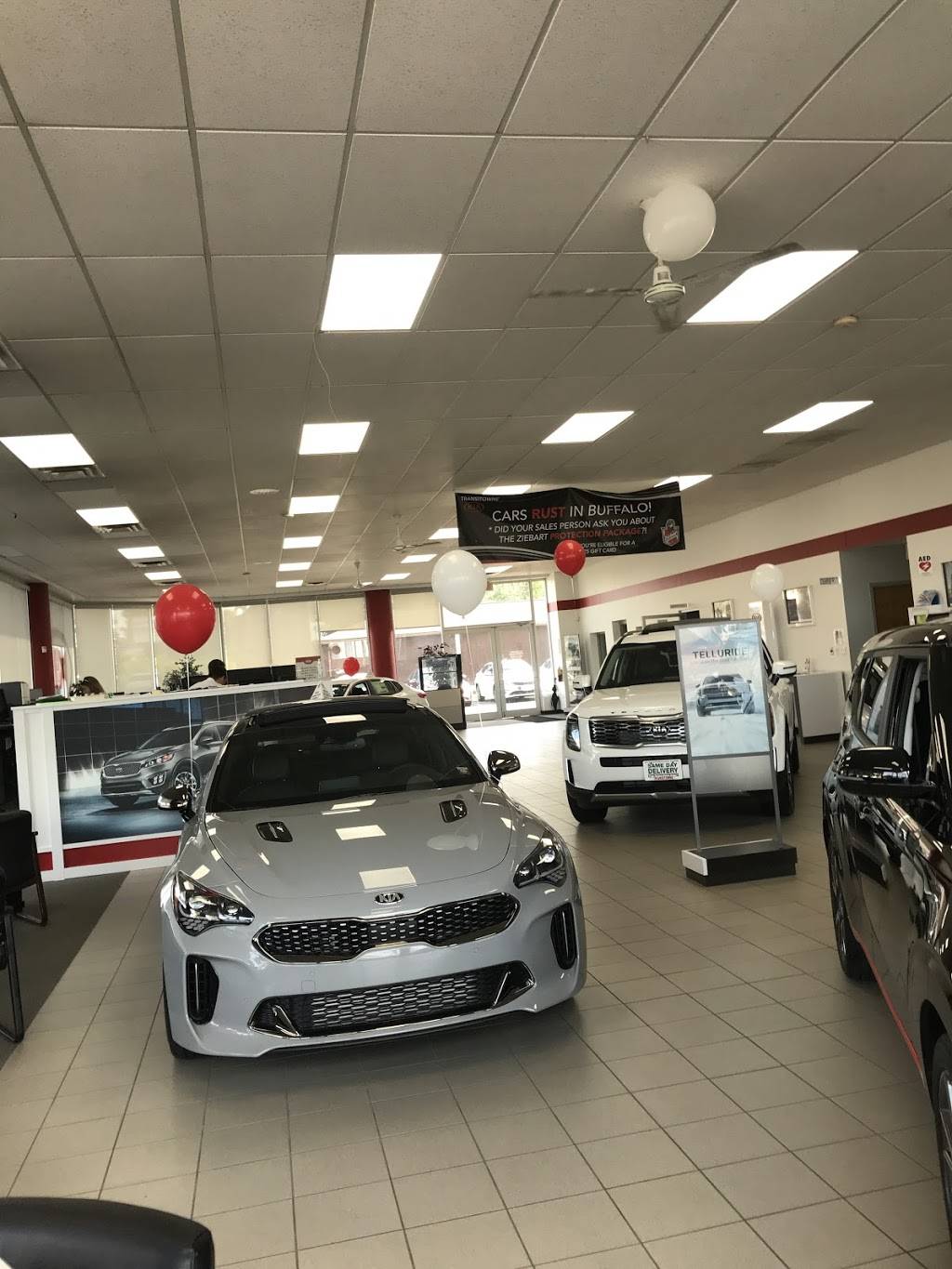 Transitowne Kia Sales Department | 3160 Transit Rd, West Seneca, NY 14224, United States | Phone: (716) 668-3700