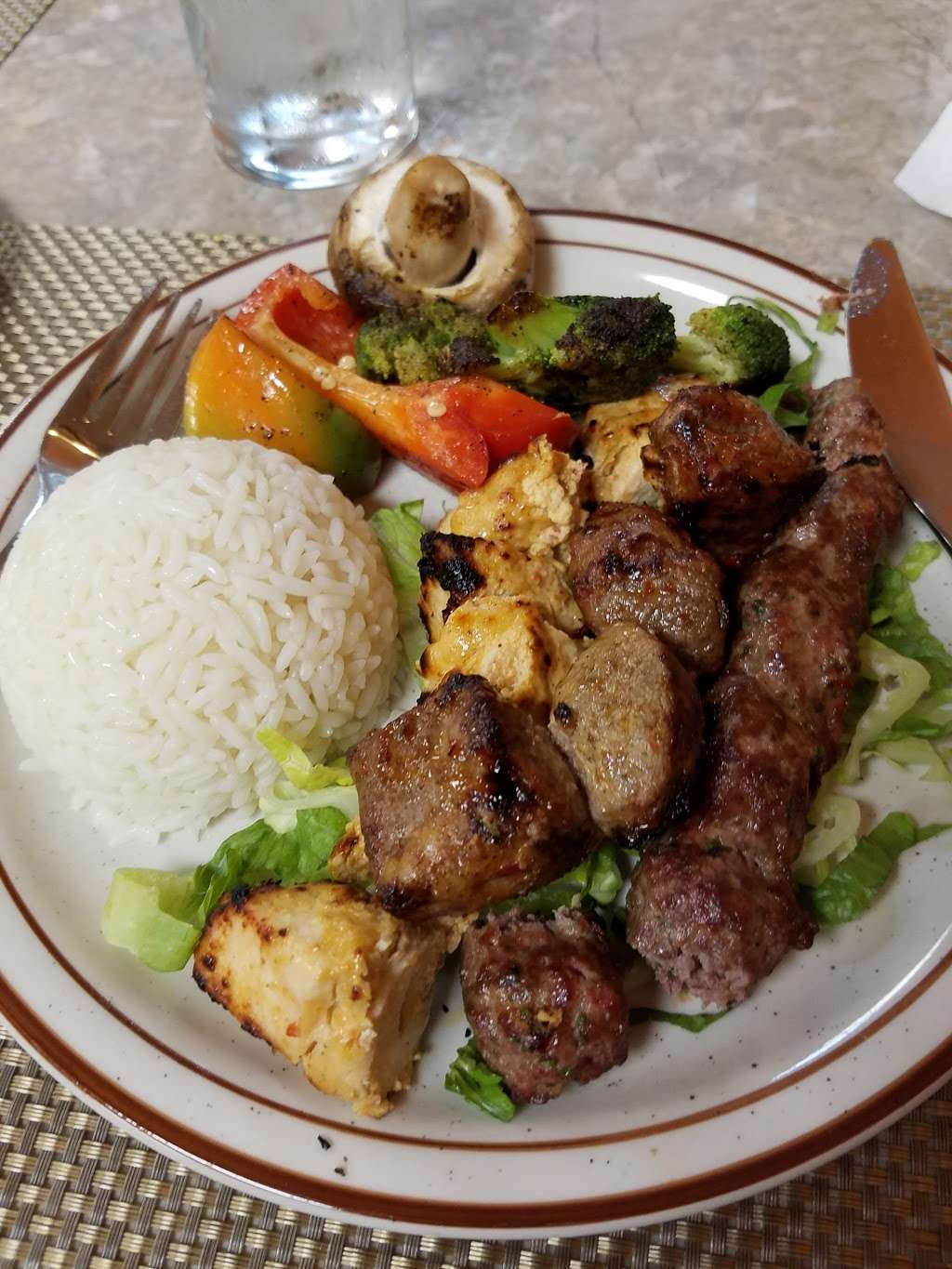 Mediterranean Cafe & Grill | 7720 Main St #6a, Fogelsville, PA 18051, USA | Phone: (610) 391-0400