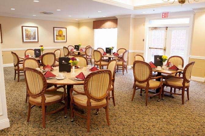 Atria Kew Gardens | 117-01 84th Ave, Richmond Hill, NY 11418, USA | Phone: (718) 618-5405