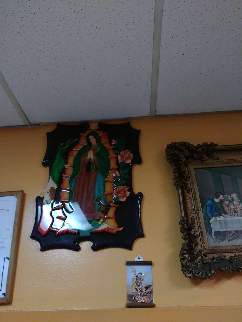 Taqueria Huetamo II | 210 Aldine Bender Rd, Houston, TX 77060, USA | Phone: (281) 999-4149