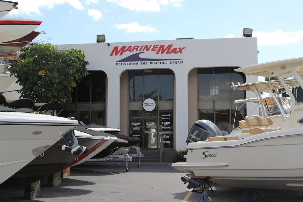 MarineMax Miami | 700 NE 79th St, Miami, FL 33138 | Phone: (305) 758-5786