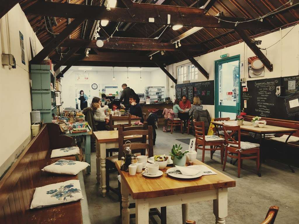 The Old Moat Garden Centre & Cafe | Horton Ln, Epsom KT19 8PQ, UK | Phone: 01372 731970