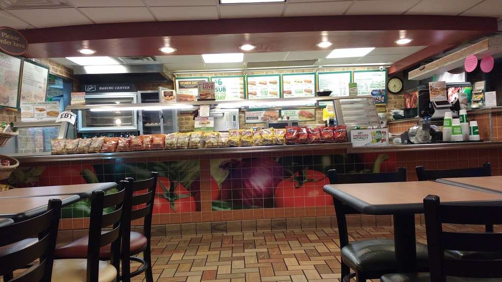 Subway Restaurants | 5024 E McDowell Rd, Phoenix, AZ 85008, USA | Phone: (602) 225-0336