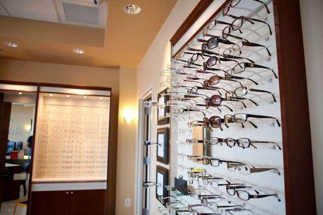Village Eyecare | 120 Center Square Rd, Woolwich Township, NJ 08085, USA | Phone: (856) 832-4950