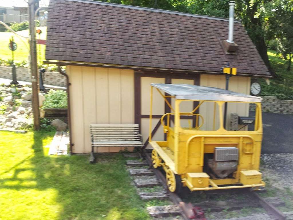 Fox River Trolley Museum | 365 S La Fox St, South Elgin, IL 60177, USA | Phone: (847) 697-4676