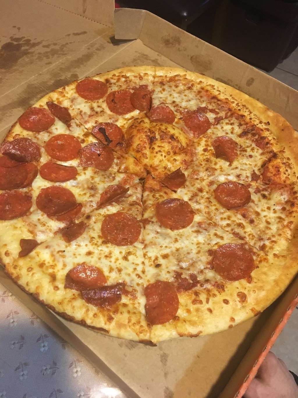 Little Caesars Pizza | 345 E 4th St, Perris, CA 92570, USA | Phone: (951) 657-8442