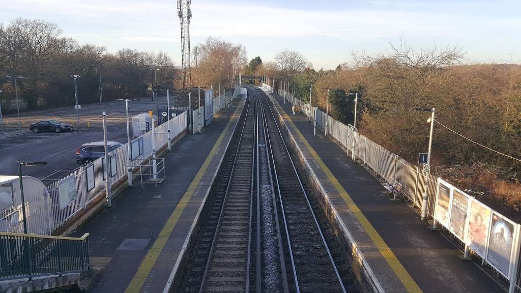 Ashtead Station | Ashtead KT21 2DR, UK