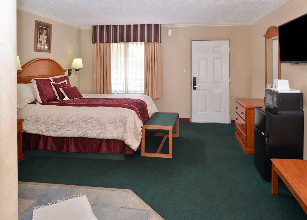 Americas Best Value Inn Lubbock E | 150 Slaton Rd, Lubbock, TX 79404, USA | Phone: (806) 745-2515