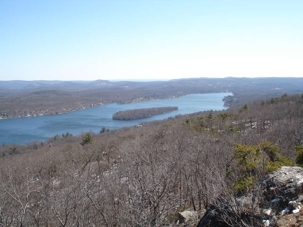 Appalachian Trail NJ-NY Border | Appalachian Trail, Hewitt, NJ 07421, USA