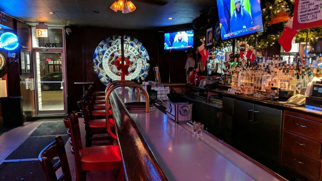 Mark II Lounge | 7436 N Western Ave, Chicago, IL 60645, USA | Phone: (773) 274-8623