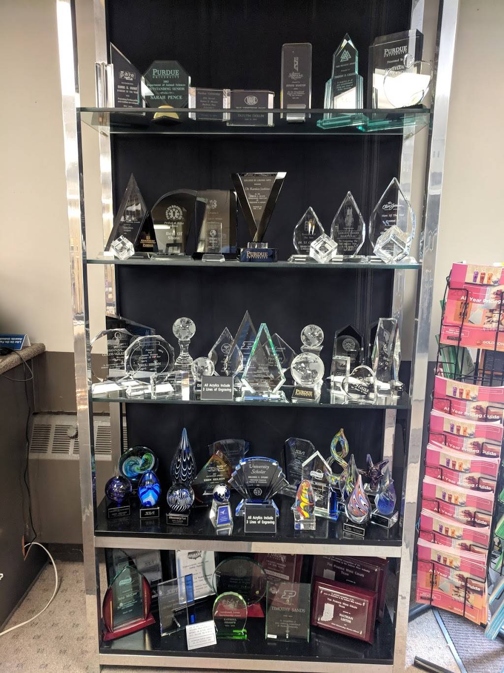 Awards Unlimited Inc | 3031 Union St, Lafayette, IN 47904, USA | Phone: (765) 447-9413