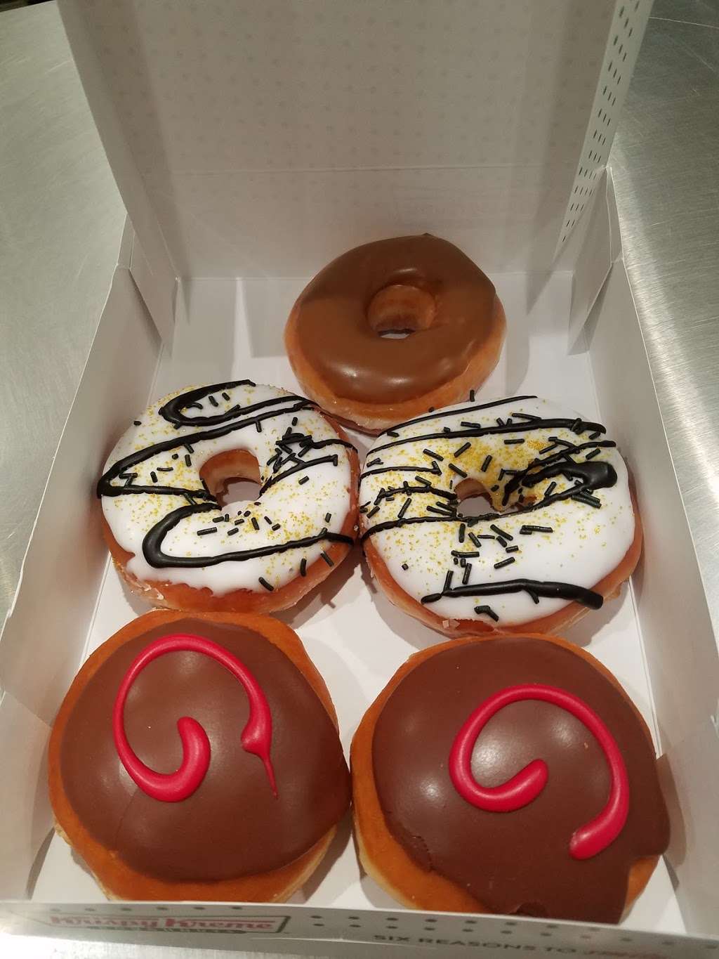 Krispy Kreme Doughnuts | 1331 W Craig Rd, North Las Vegas, NV 89030, USA | Phone: (702) 657-9575