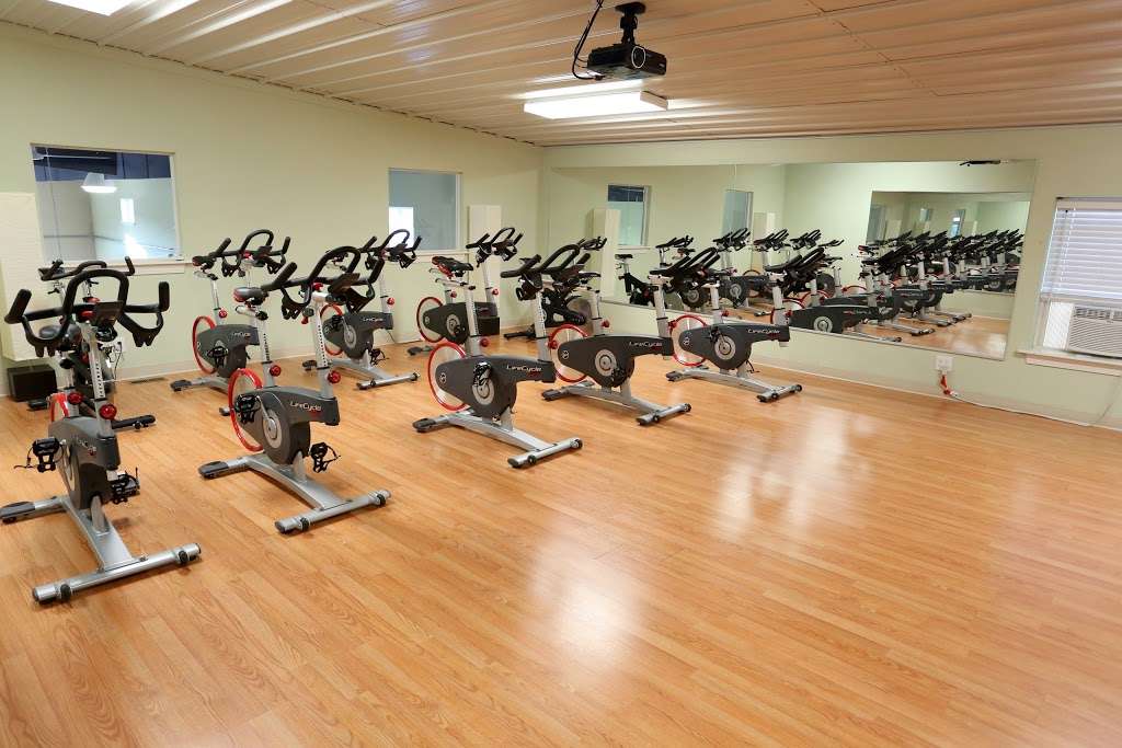 MFit Gym The Family Fitness Center | 94 NJ-50, Ocean View, NJ 08230, USA | Phone: (609) 938-1970