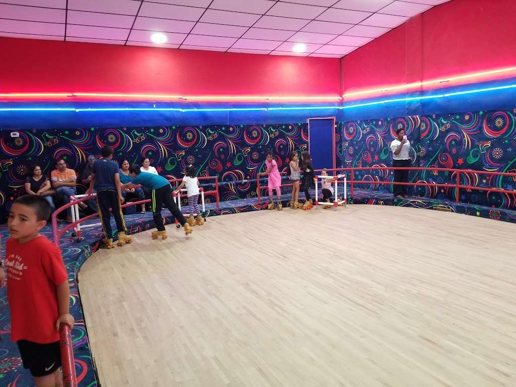 Interskate Roller Rink | 1408 S, E State Hwy 121, Lewisville, TX 75067, USA | Phone: (972) 221-4666