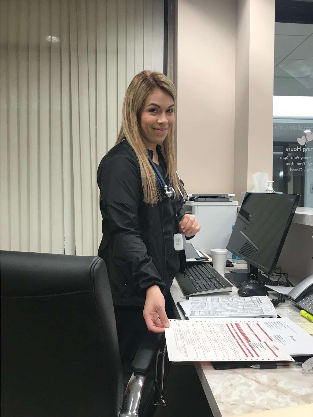 Klimuk Immediate Care | 3100 W Higgins Rd Suite #135, Hoffman Estates, IL 60169, USA | Phone: (847) 466-5472