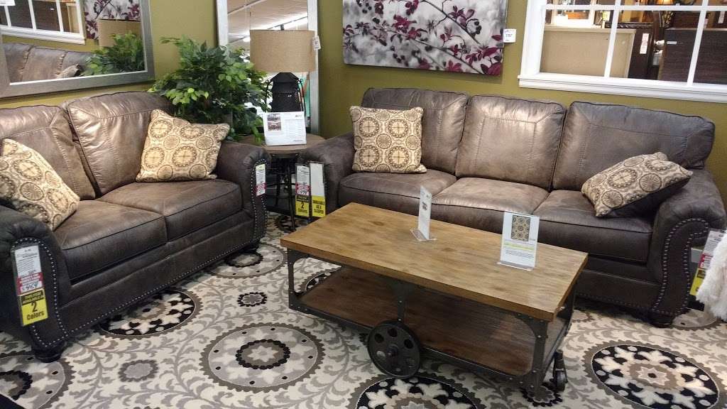 American Furniture Warehouse | 5390 S Wadsworth Blvd, Lakewood, CO 80123 | Phone: (303) 933-3975