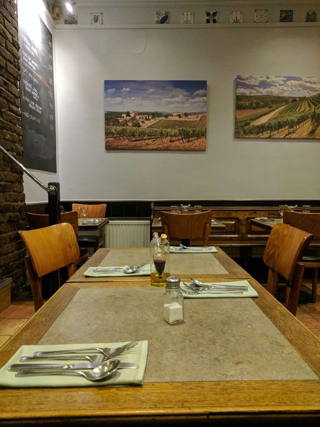 LAntipasto Restaurant | 511 Battersea Park Rd, London SW11 3BW, UK | Phone: 020 7223 9765