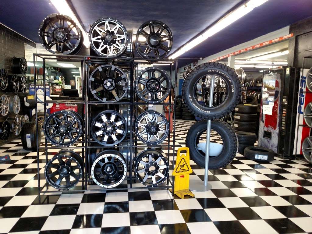 El Amigo Tires | 2995 Imperial Ave, San Diego, CA 92102, USA | Phone: (619) 696-8656