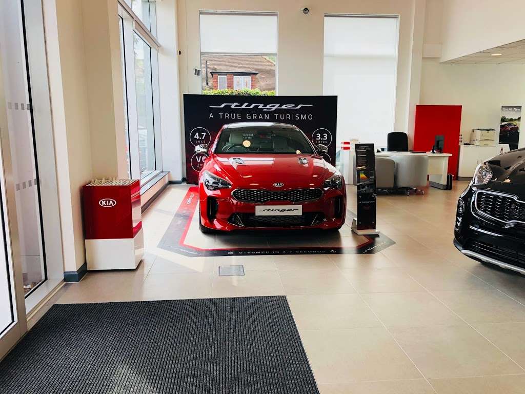 Bromley Kia Chinese Garage 2a Stone Park Ave, Beckenham BR3 3LS, UK