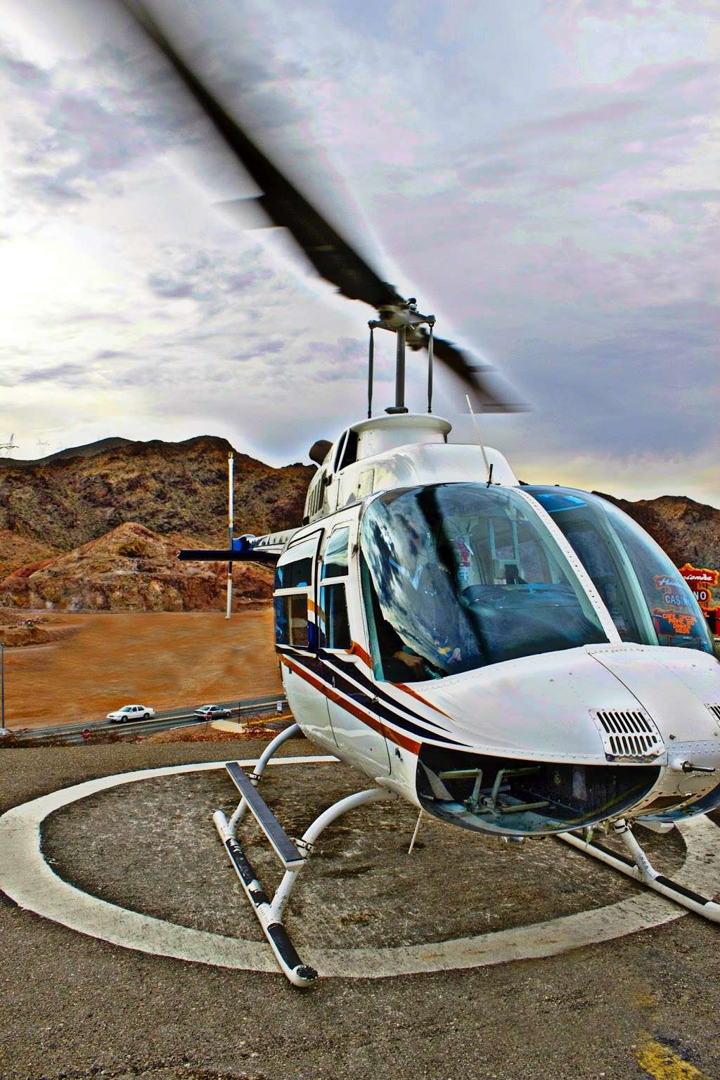 Dam Helicopter Company | 18000 US-93, Boulder City, NV 89005, USA | Phone: (702) 294-0211