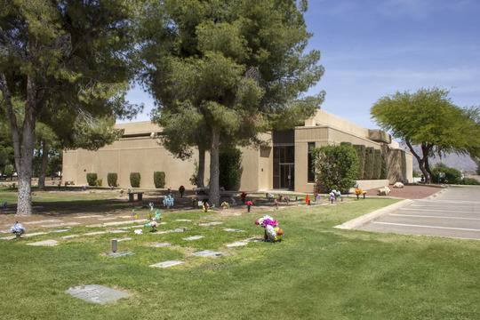 East Lawn Palms Cemetery | 5801 E Grant Rd, Tucson, AZ 85712, USA | Phone: (520) 886-5561