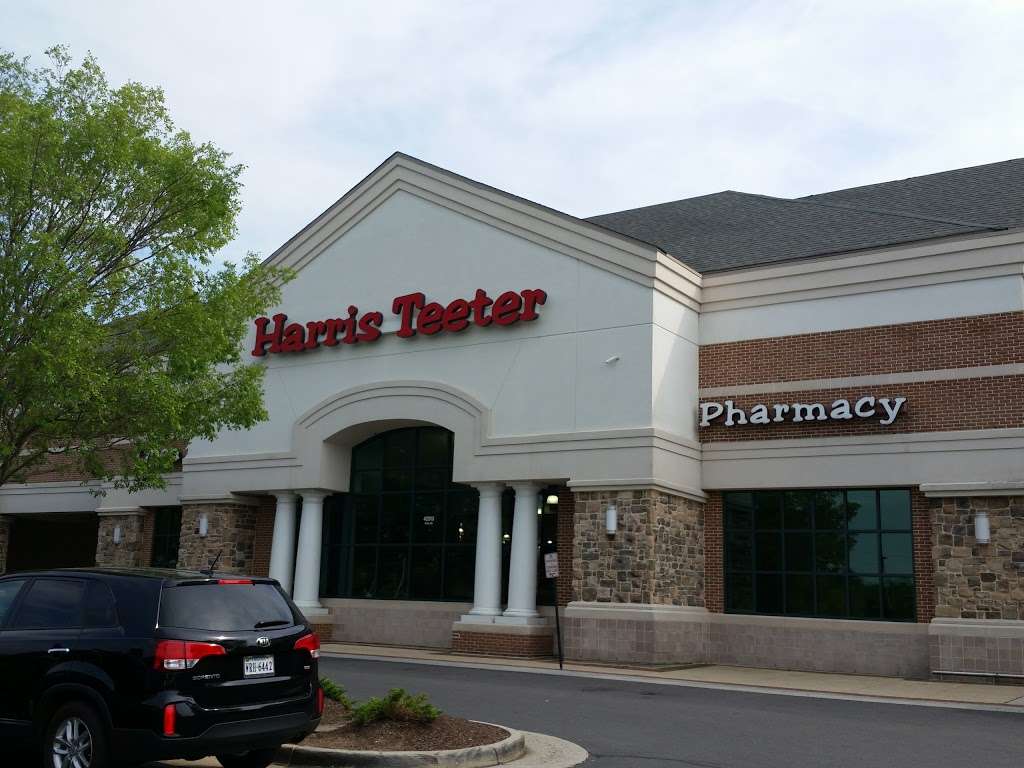 Harris Teeter | Stone Ridge Village Center, 42015 Village Center Plaza, Aldie, VA 20105, USA | Phone: (703) 542-8340