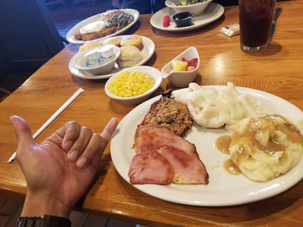 Cracker Barrel Old Country Store | 4089 Lexington Rd, Nicholasville, KY 40356, USA | Phone: (859) 273-1344