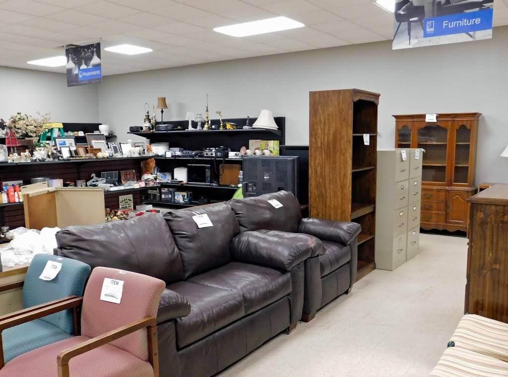 South Bloomfield Goodwill | 5075 S, Union St, South Bloomfield, OH 43103, USA | Phone: (740) 702-4000 ext. 176