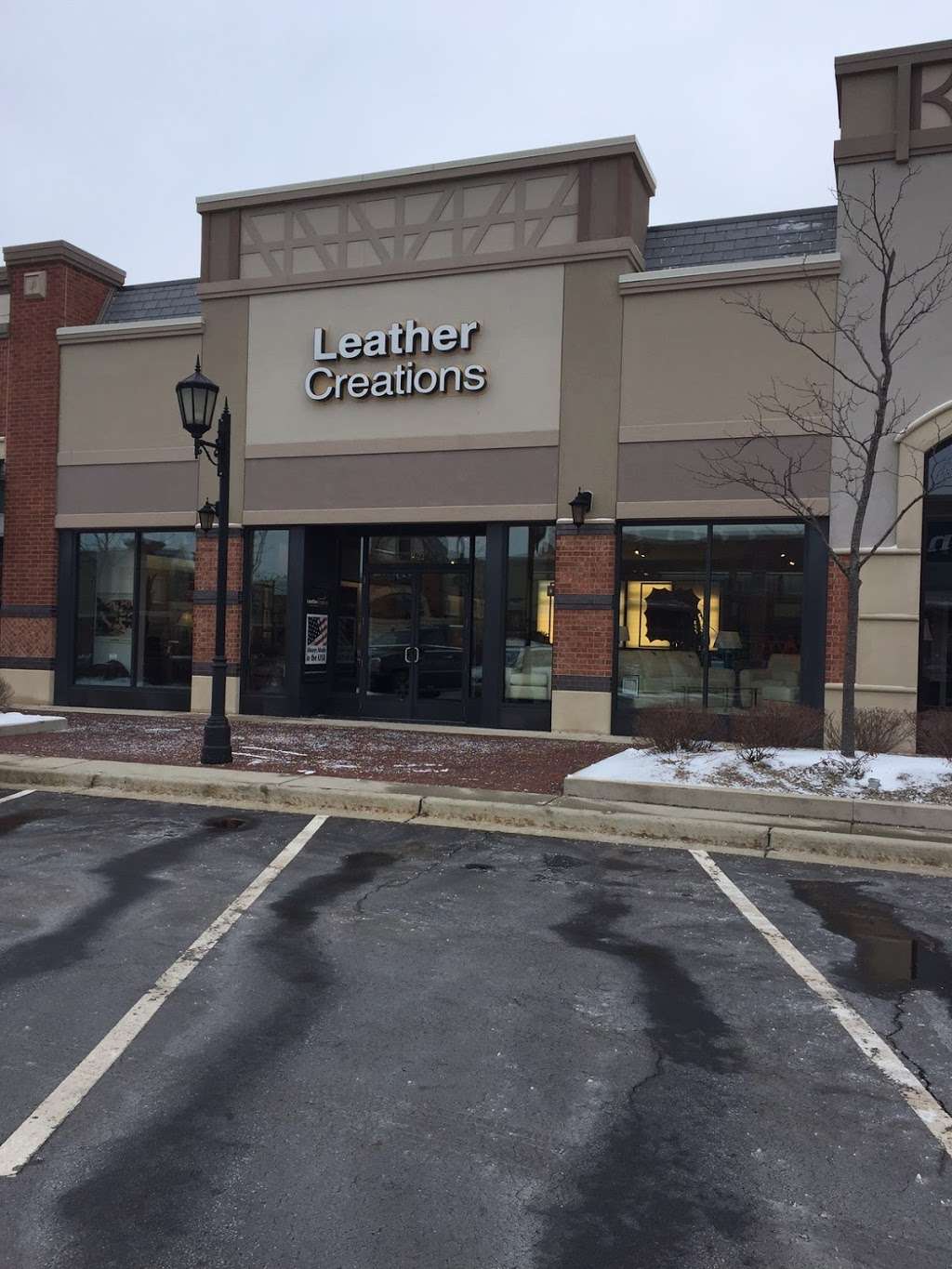 Leather Creations of Barrington | 100 W Higgins Rd #22, South Barrington, IL 60010 | Phone: (847) 844-1703