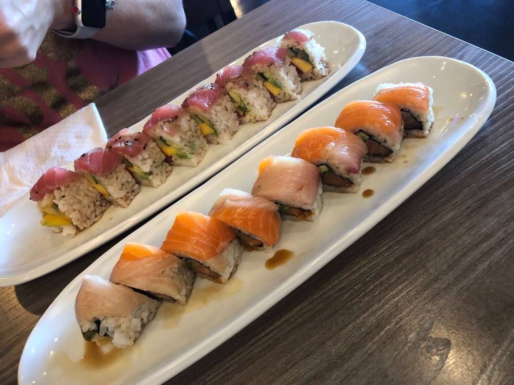 Ginza Sushi Fusion Cuisine | 13216 N 7th St Ste B2, Phoenix, AZ 85022, USA | Phone: (602) 218-6995