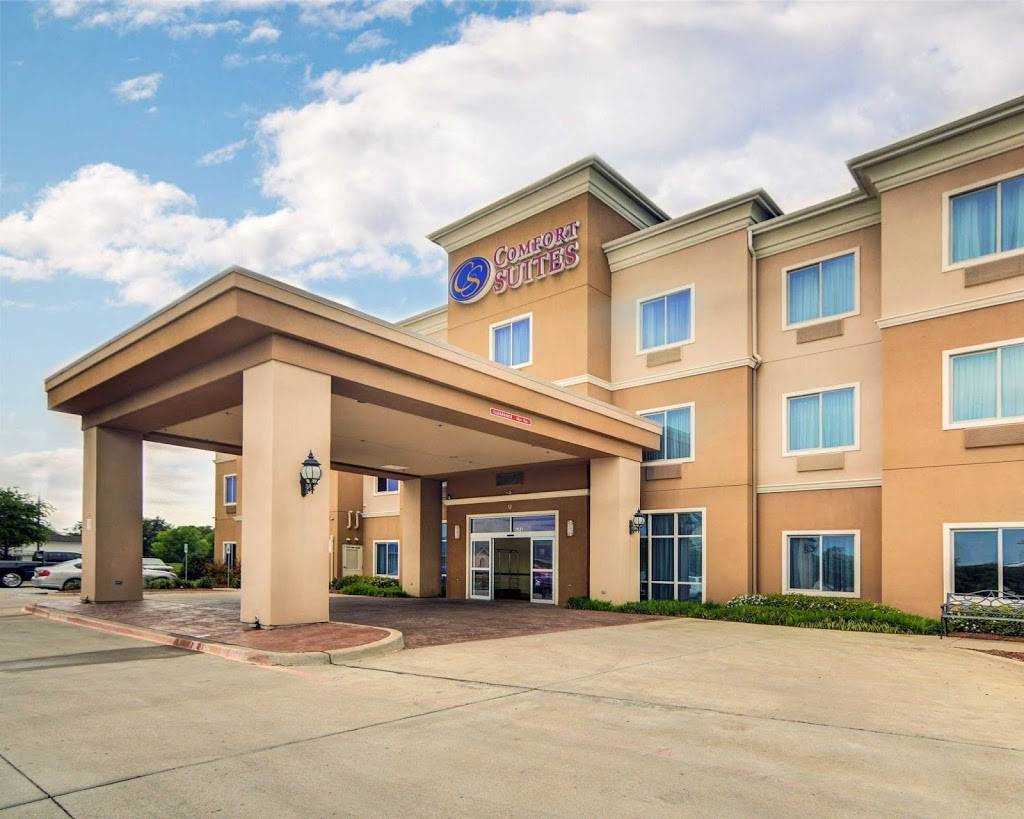 Comfort Suites Fort Worth South | 6450 South Fwy, Fort Worth, TX 76134, USA | Phone: (817) 568-8000