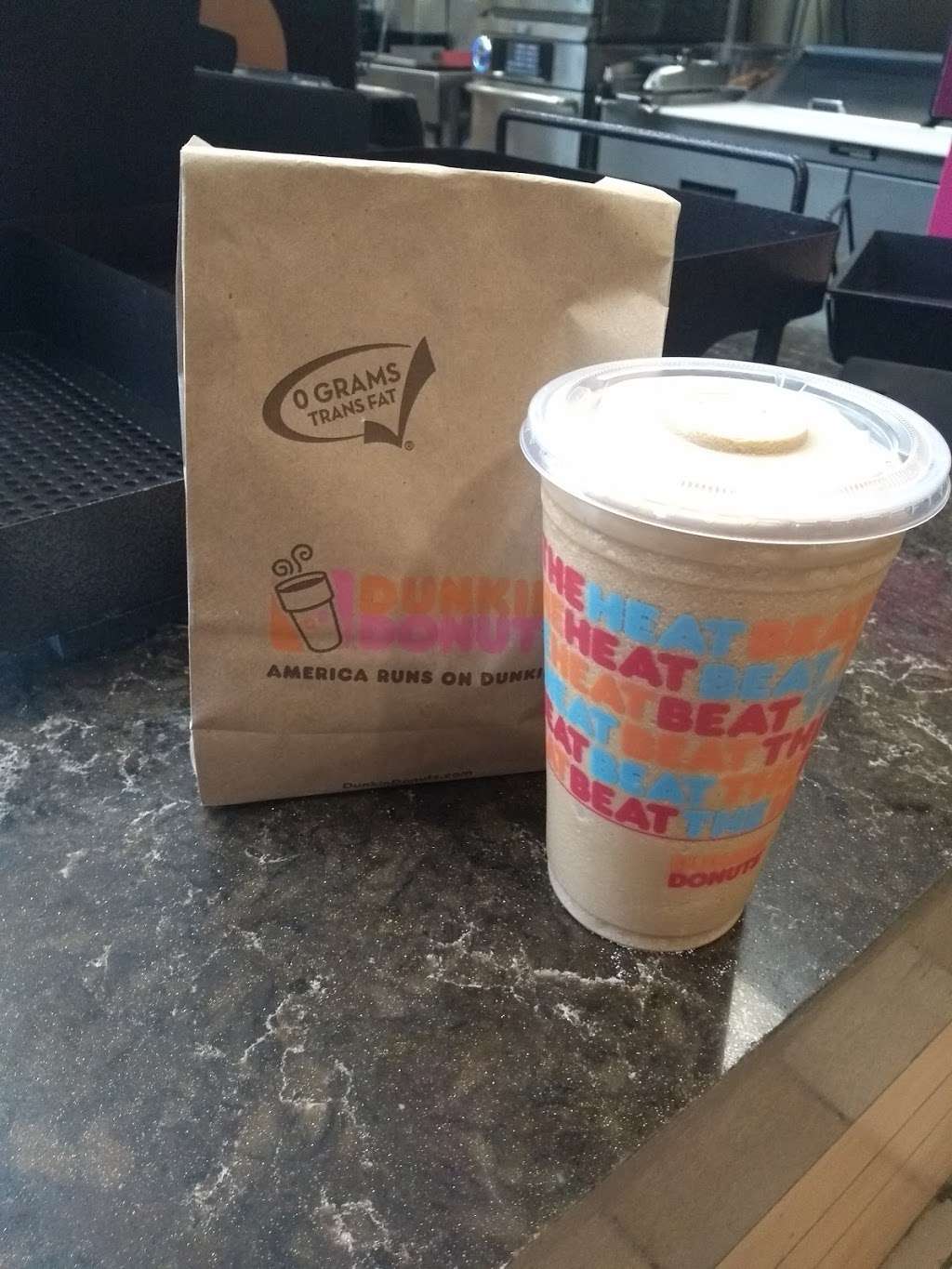 Dunkin Donuts | 601 F St NW, Washington, DC 20004, USA | Phone: (202) 393-6006
