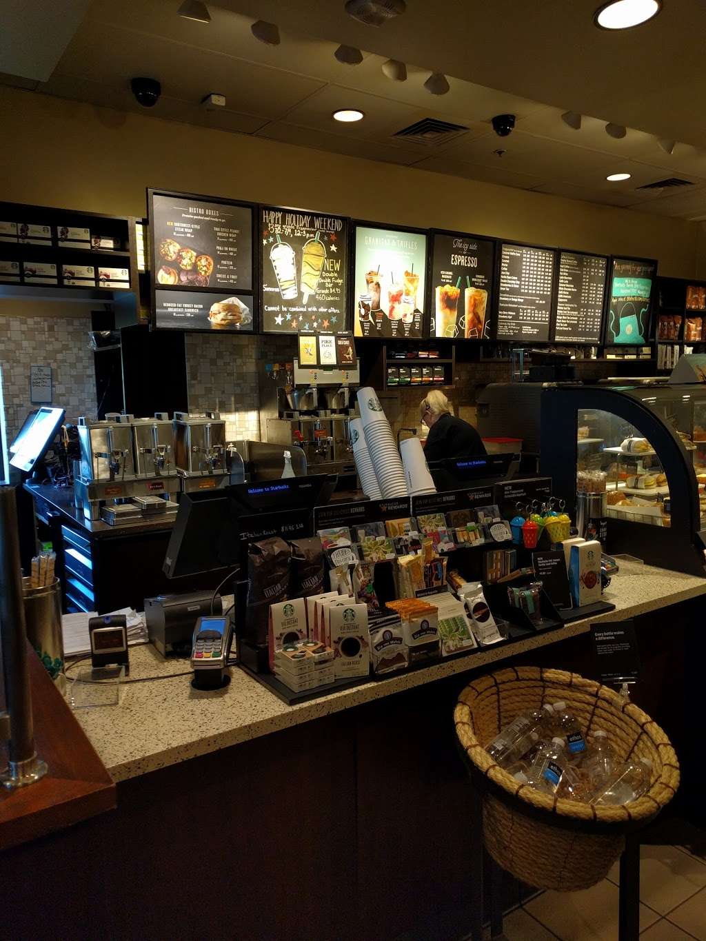 Starbucks | 2948 Kirk Rd, Aurora, IL 60502 | Phone: (630) 851-9257