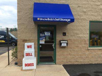 Life Storage | 2625 E Main St, St. Charles, IL 60174 | Phone: (630) 448-2520