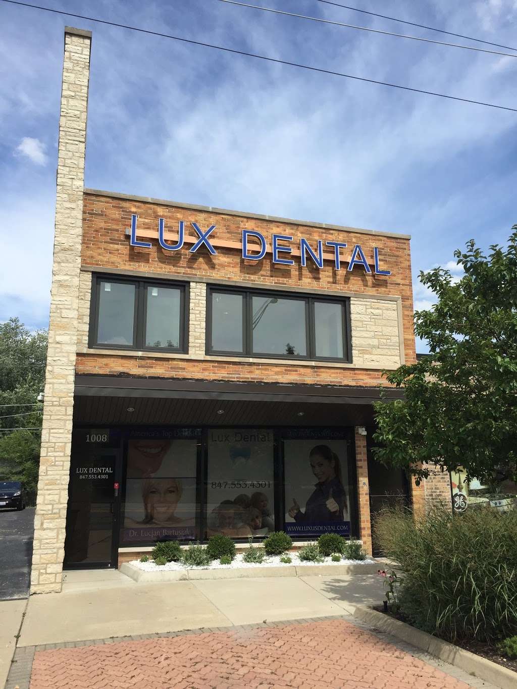 Lux Dental | 1008 E Northwest Hwy, Mt Prospect, IL 60056 | Phone: (847) 553-4301