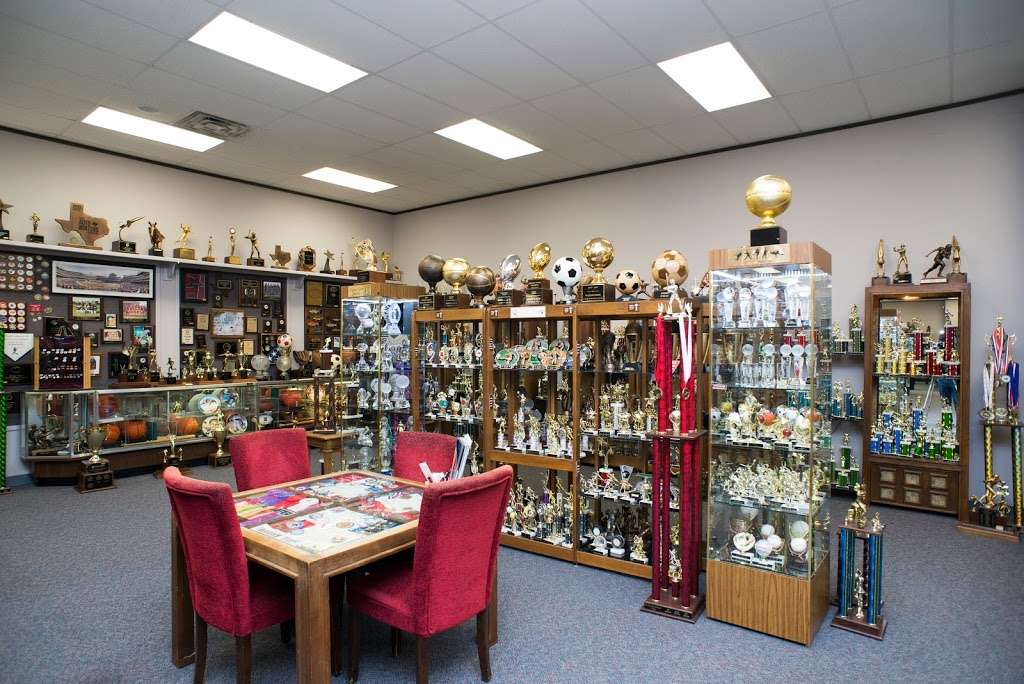 Monarch Trophy & Awards | 8840 North Sam Houston Pkwy W, Houston, TX 77064, USA | Phone: (713) 464-1122