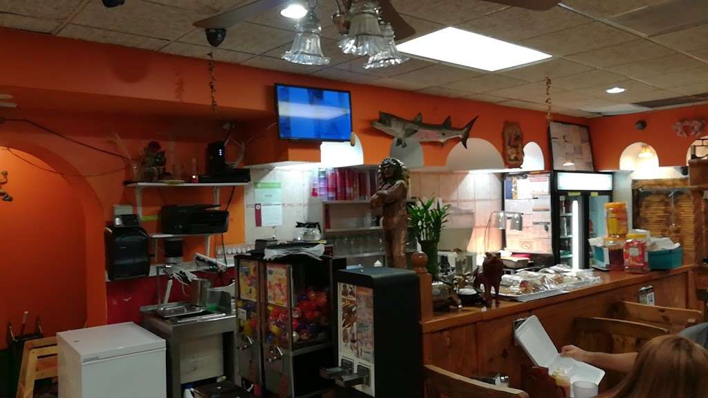 Taqueria Amigo Chino 2 | 5959 W Lawrence Ave, Chicago, IL 60630, USA | Phone: (773) 853-0170