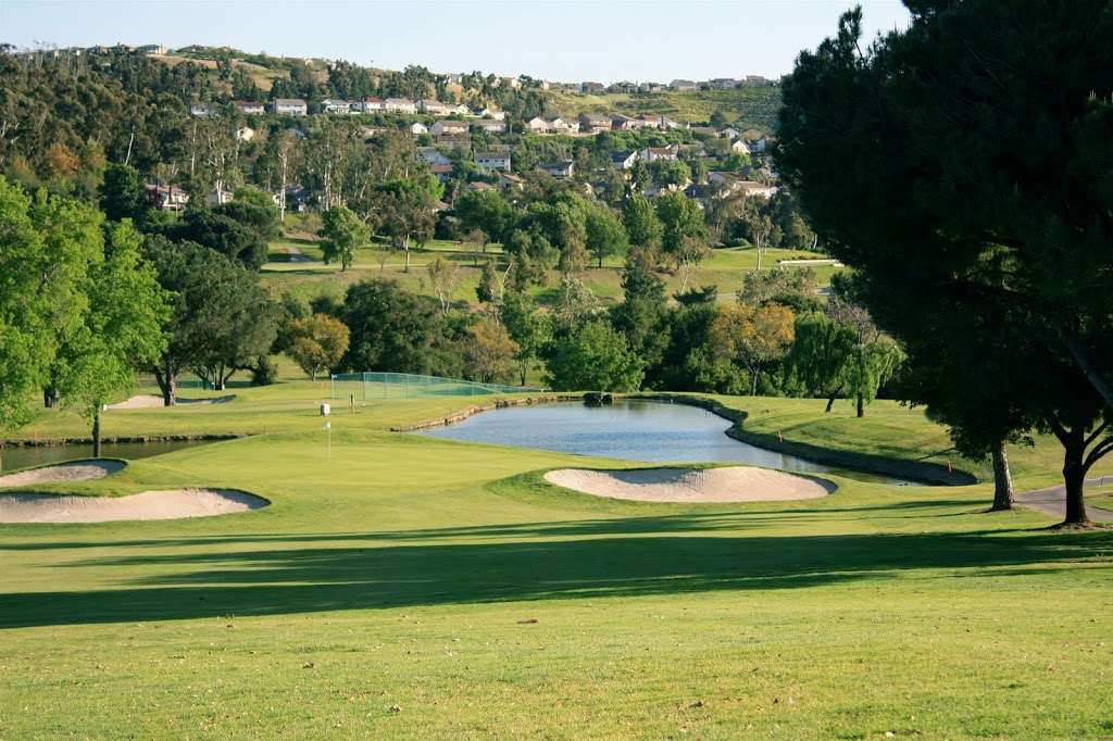 Anaheim Hills Golf Course | 6501 Nohl Ranch Rd, Anaheim, CA 92807 | Phone: (714) 998-3041