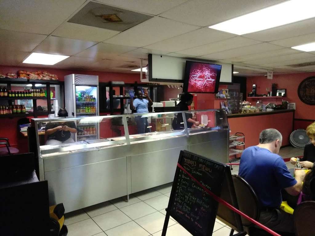 Jerk Flavas Restaurant | 935 School St, Cocoa, FL 32922, USA | Phone: (321) 806-3583