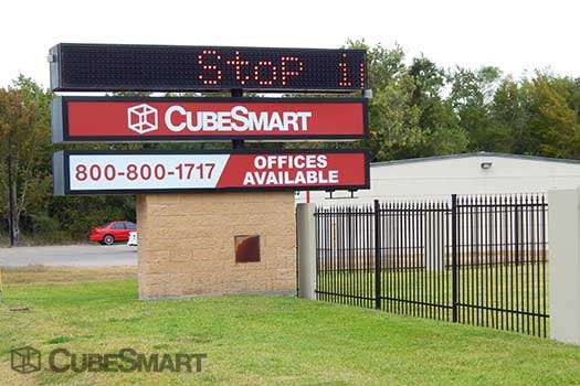 CubeSmart Self Storage | 1525 N Main St, Pearland, TX 77581, USA | Phone: (281) 485-8598