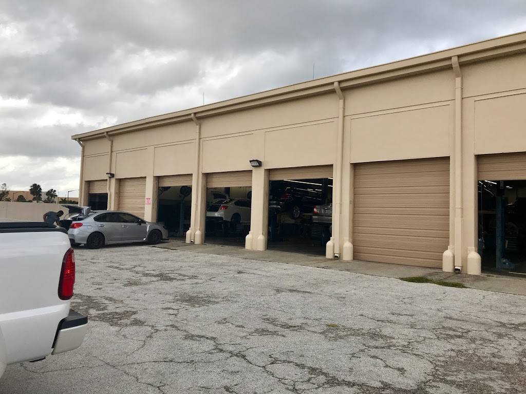 Auto Hobby Shop | 8223 Hangar Loop Dr Bldg 305, Tampa, FL 33621, USA | Phone: (813) 828-4553