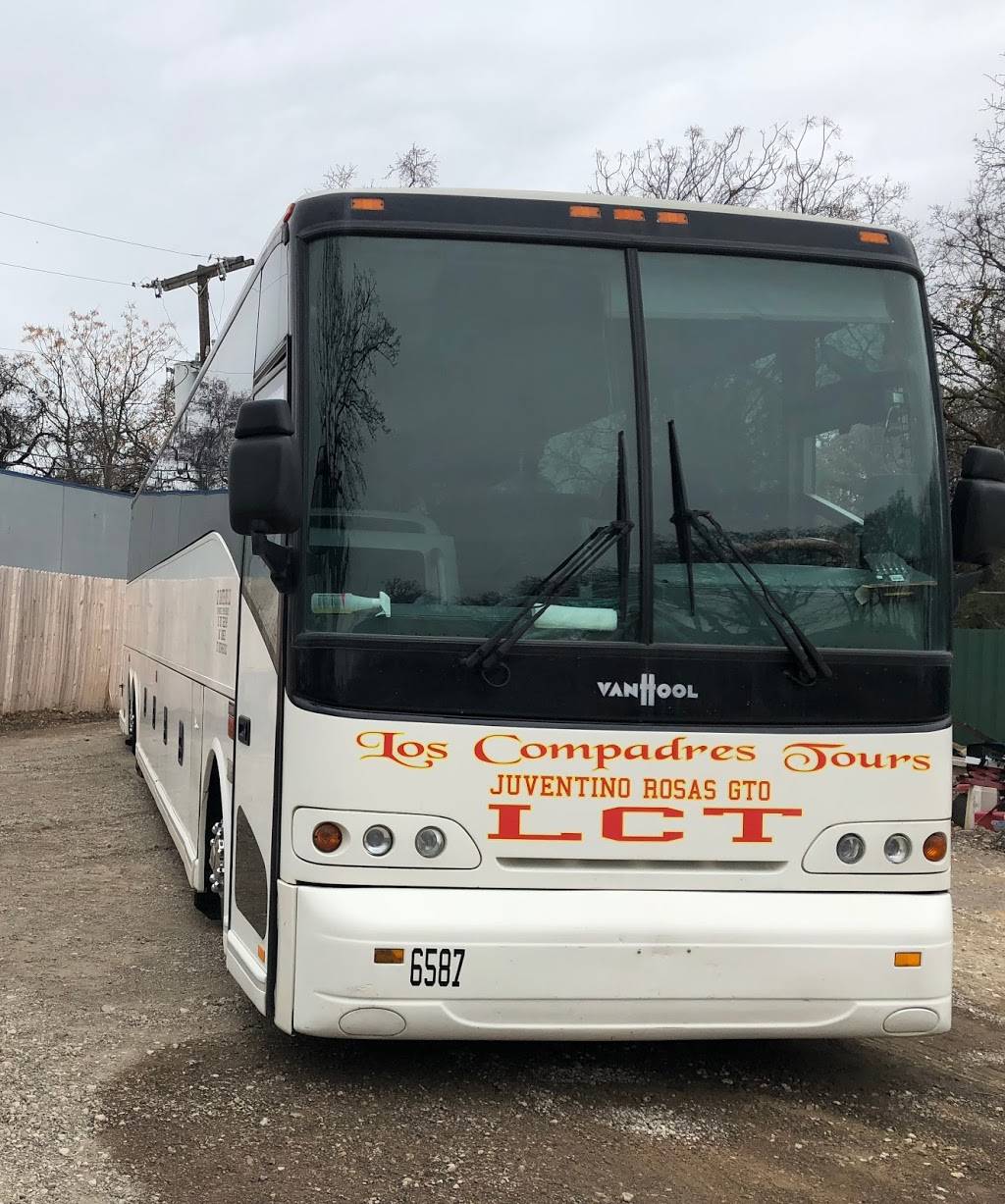 Autobuses Los Compadres Tour | 2917 N Beach St, Fort Worth, TX 76111, USA | Phone: (682) 707-5985