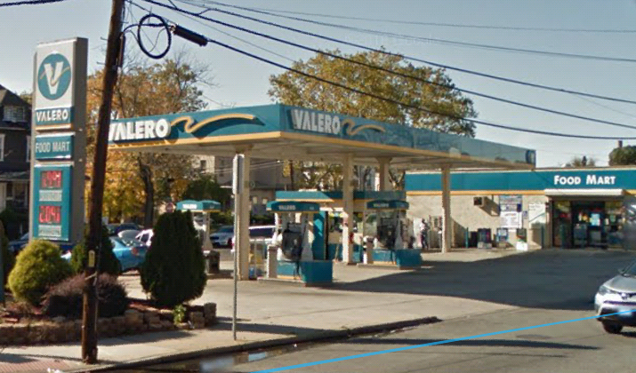 VALERO | 300 Elizabeth Ave, Elizabeth, NJ 07206, USA | Phone: (210) 345-2000