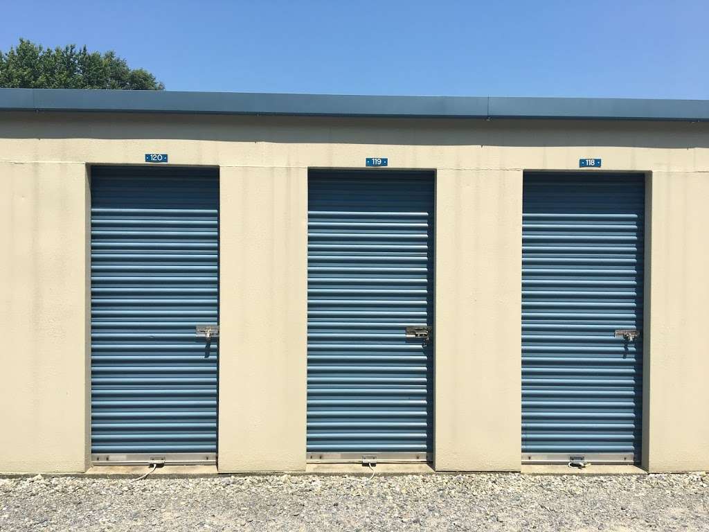 Sentinel Self Storage - Carneys Point, NJ | 392 Harding Hwy, Carneys Point, NJ 08069 | Phone: (856) 299-7666