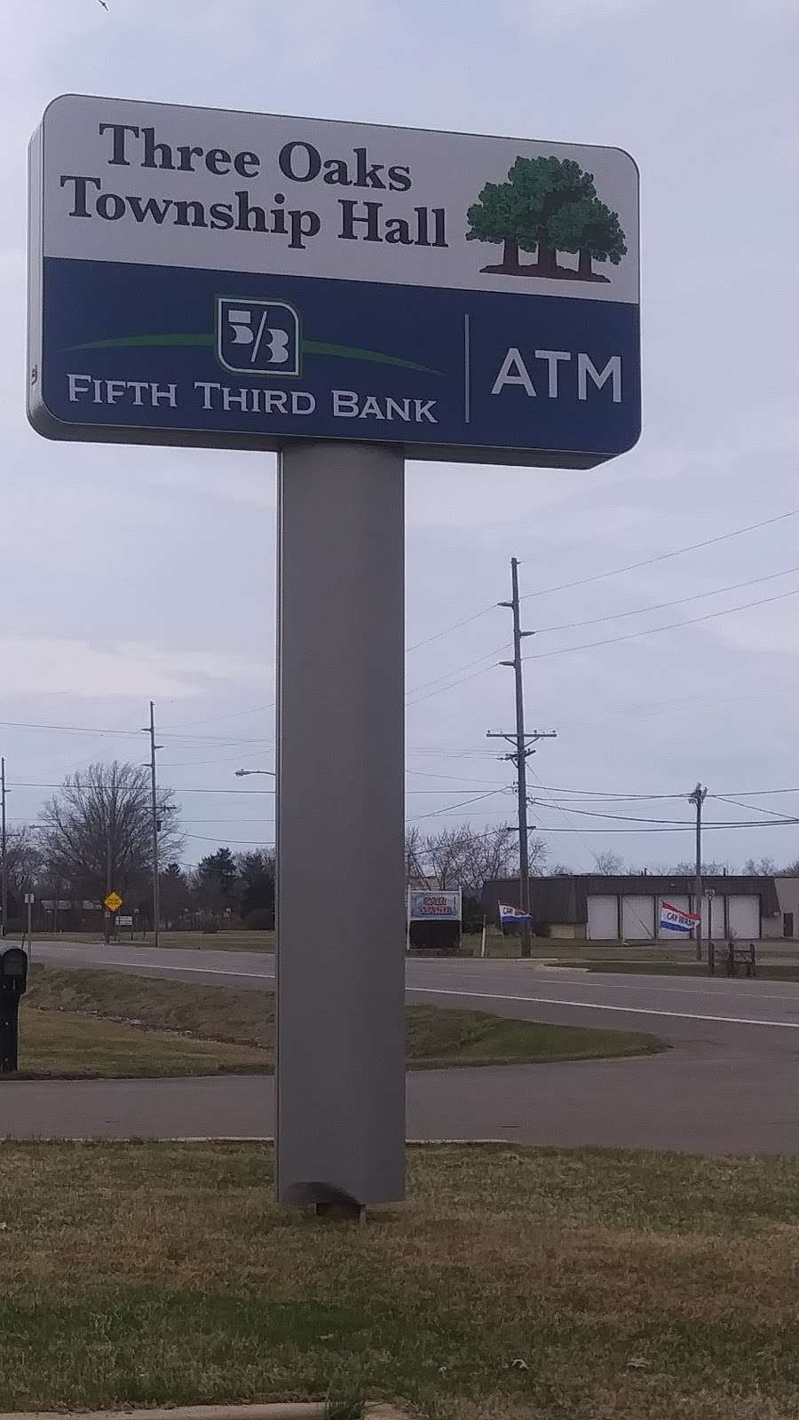 ATM | 6801 US-12, Three Oaks, MI 49128, USA