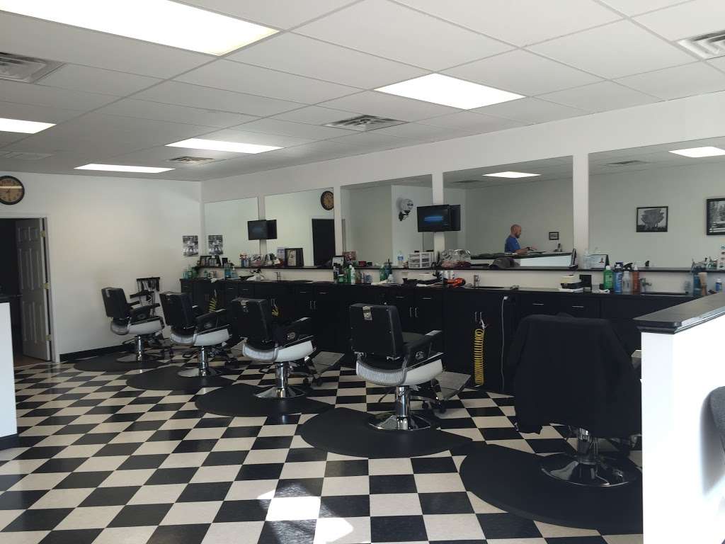 Indian Land Barber Shop | 7580 Charlotte Hwy #900, Fort Mill, SC 29707, USA | Phone: (803) 228-0262