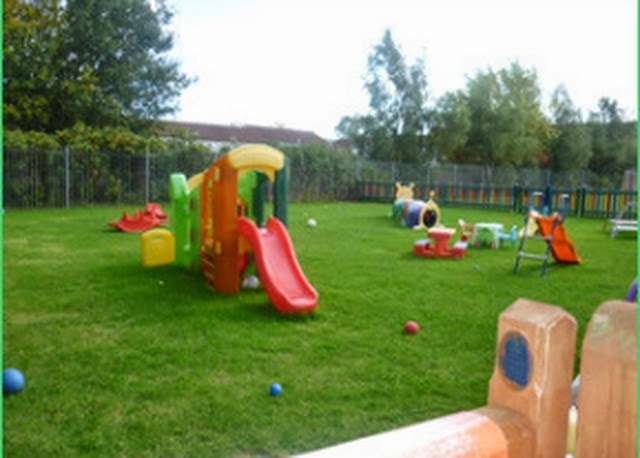 Tots Pre School | C/o The Bewbush Academy, Dorsten Pl, Crawley RH11 8XW, UK | Phone: 01293 611799