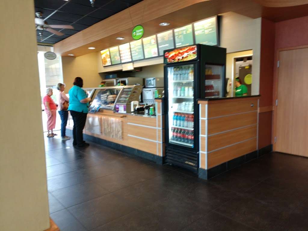 Subway | 1382 FL-60 E, Lake Wales, FL 33853, USA | Phone: (863) 678-0452