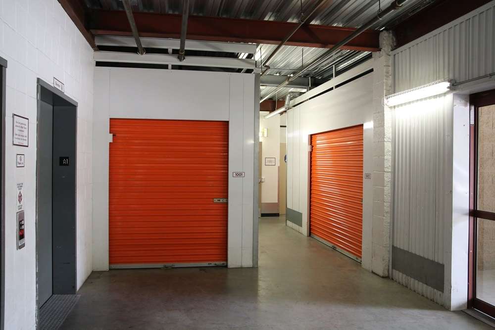 Public Storage | 22222 Ventura Blvd, Woodland Hills, CA 91364 | Phone: (747) 444-0758